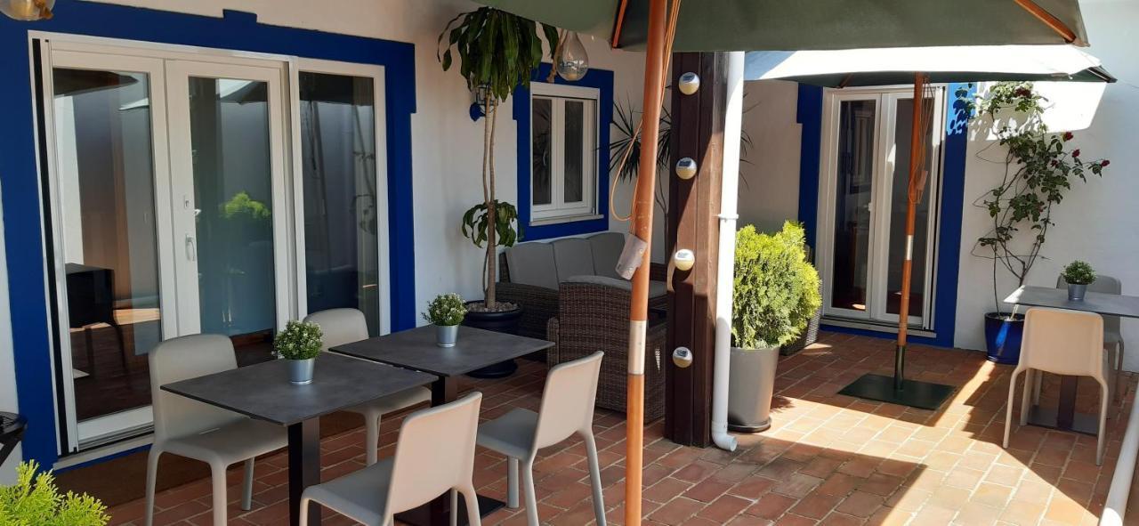 Aprahouseloule Guesthouse Exterior foto
